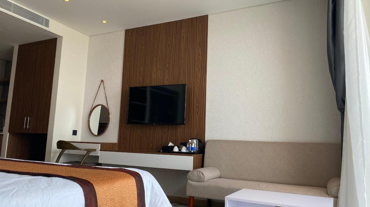 Aparthotel Apec Tuy Hoà Phú Yên Extérieur photo